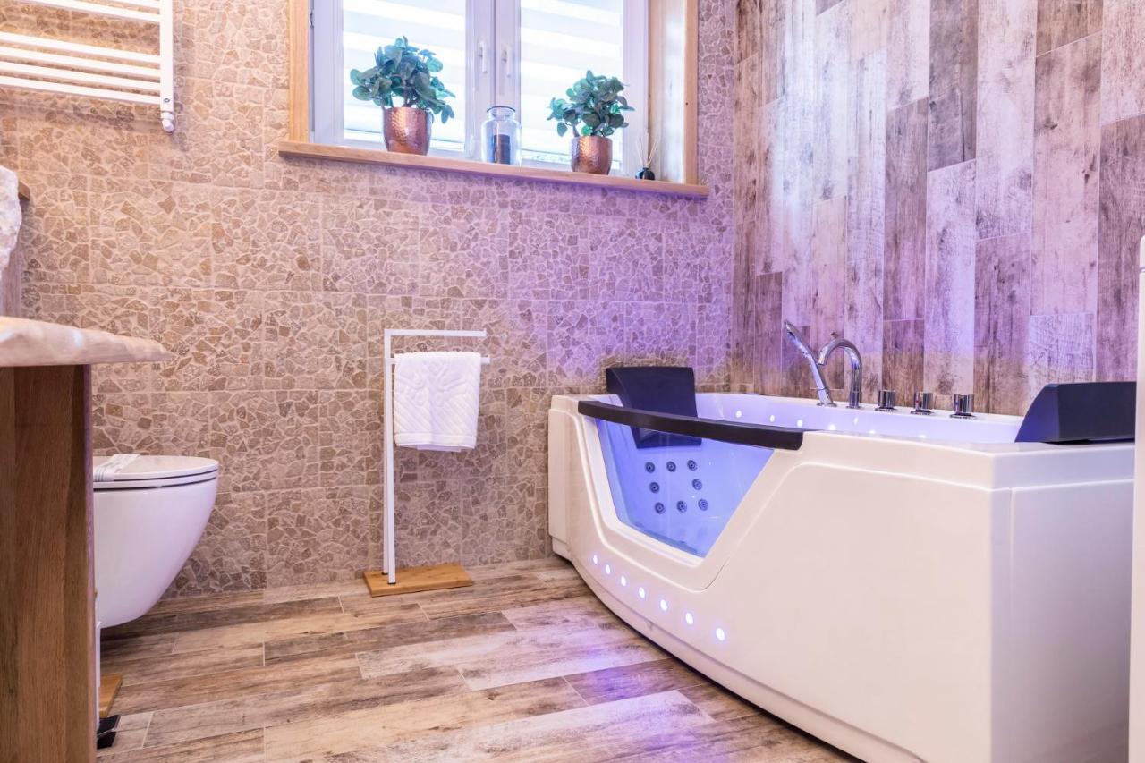 Apartmán Bunia W Zakopanem Z Jacuzzi Exteriér fotografie