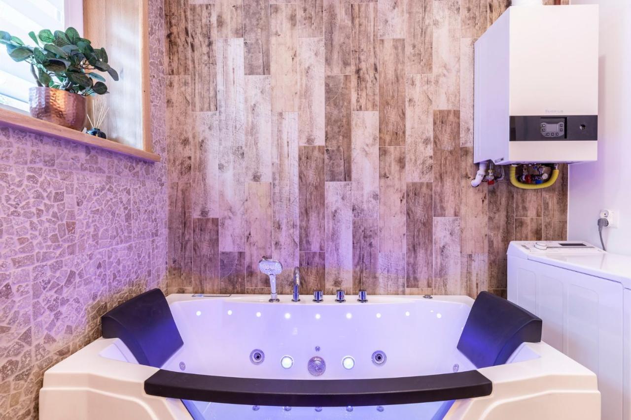 Apartmán Bunia W Zakopanem Z Jacuzzi Exteriér fotografie
