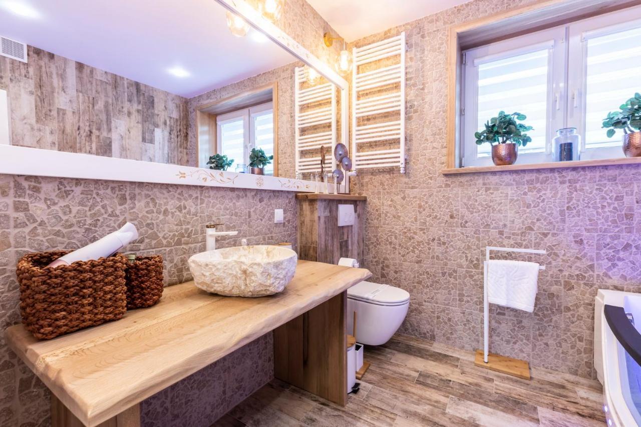 Apartmán Bunia W Zakopanem Z Jacuzzi Exteriér fotografie