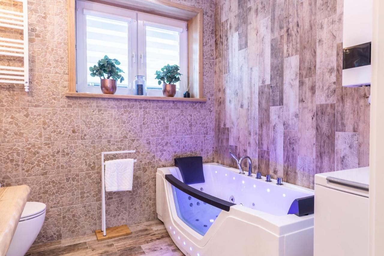 Apartmán Bunia W Zakopanem Z Jacuzzi Exteriér fotografie